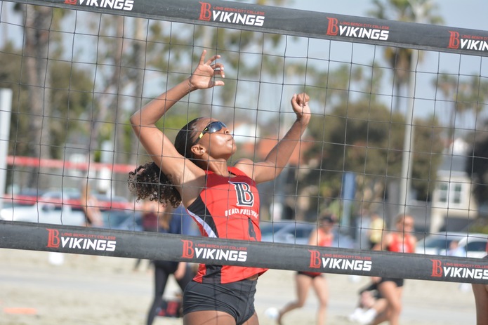 No. 1 Beach Volleyball Crowned Back-to-Back Conference Champions